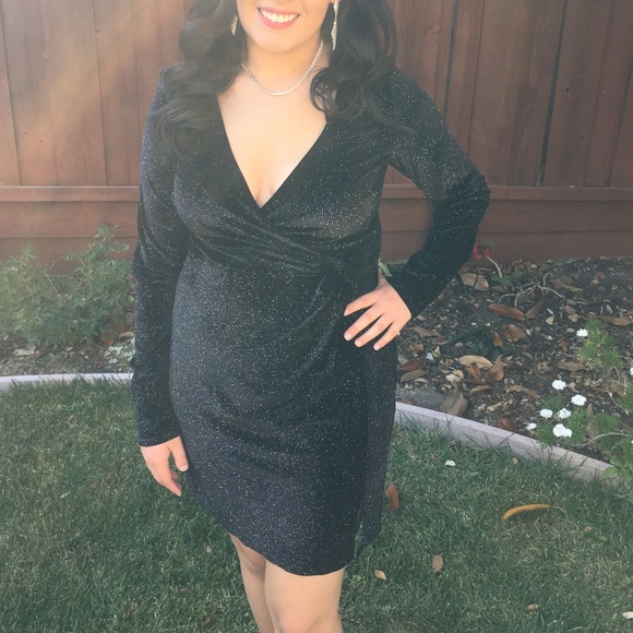 Trixxi Juniors' Glitter Velvet Surplice Dress - Picture 9 of 9